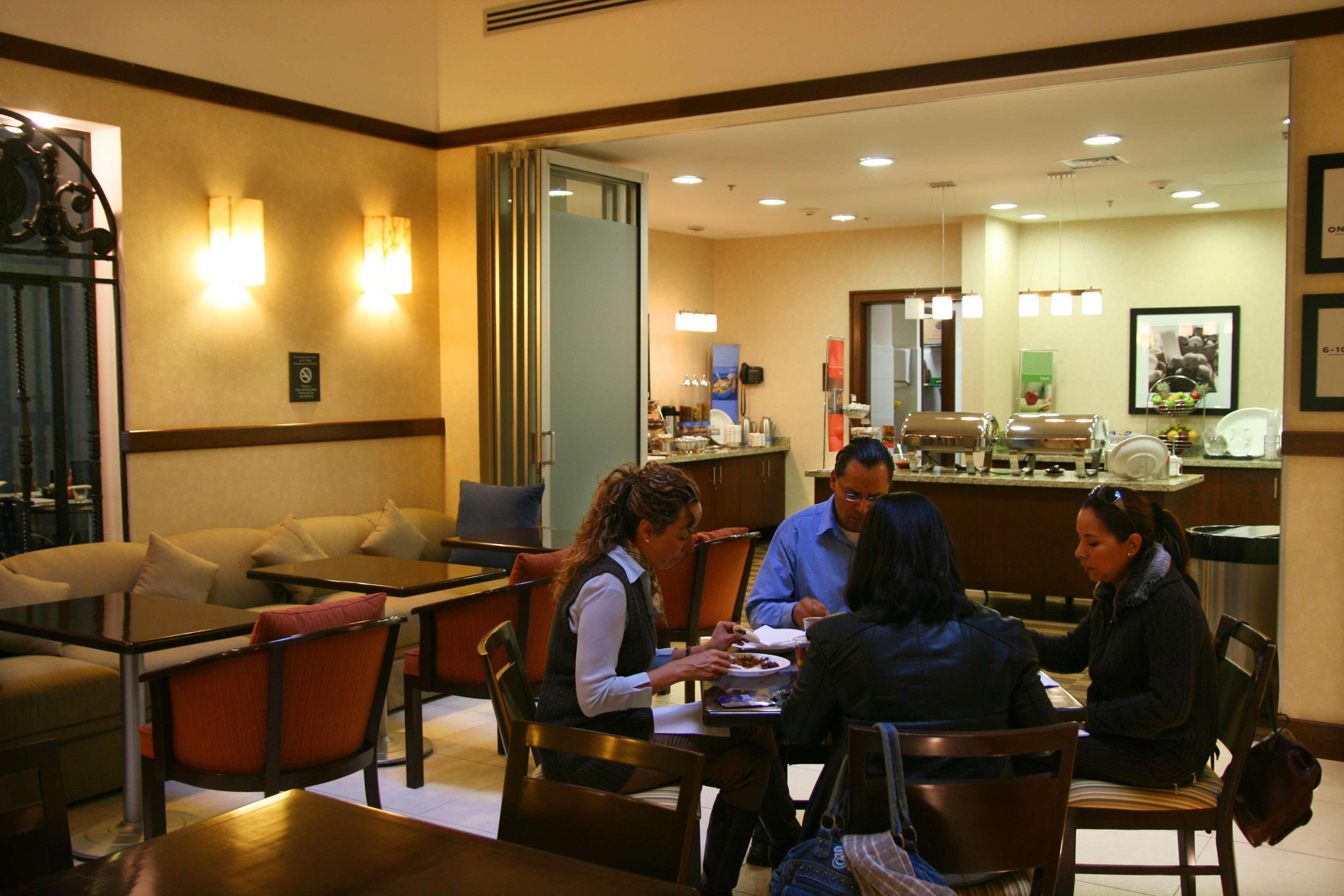 Hampton Inn&Suites Mexico City - Centro Historico Restaurante foto